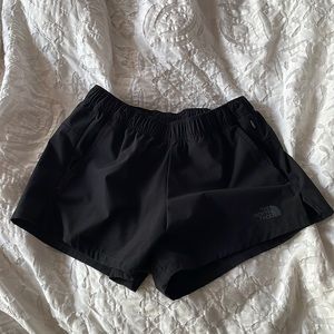 Like new North Face athletic shorts